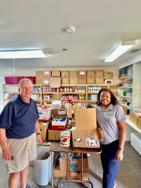 Food Bank Delivery to Neighbors 4 Neighbors