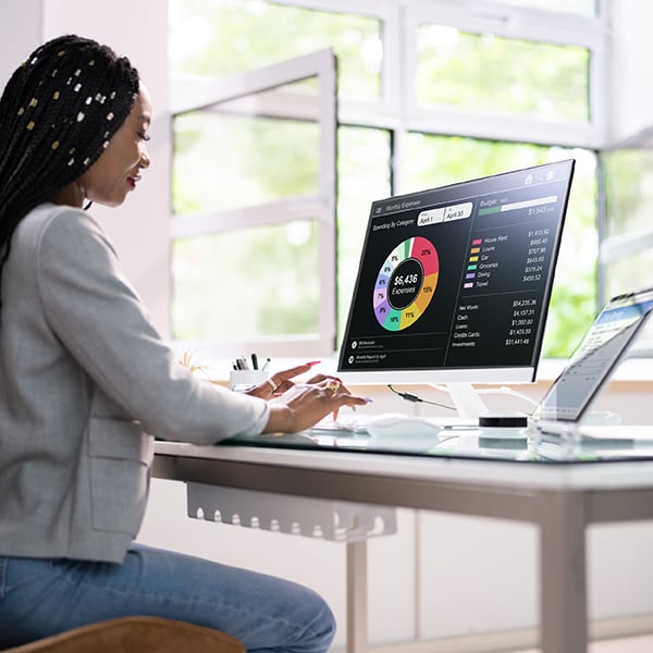 Business owner uses QuickBooks to manage funds