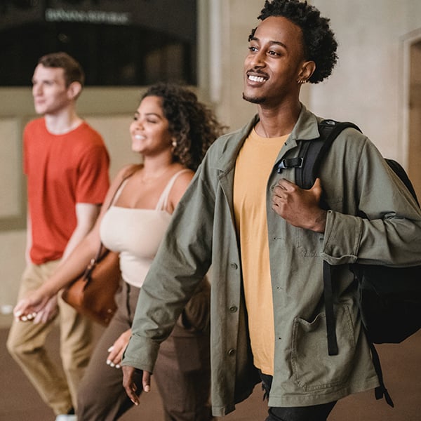 Friends walk to class together