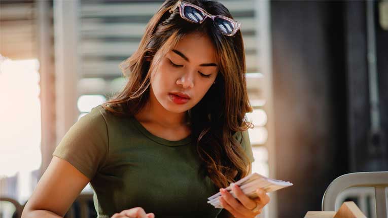 Personal financial tips for your young savers