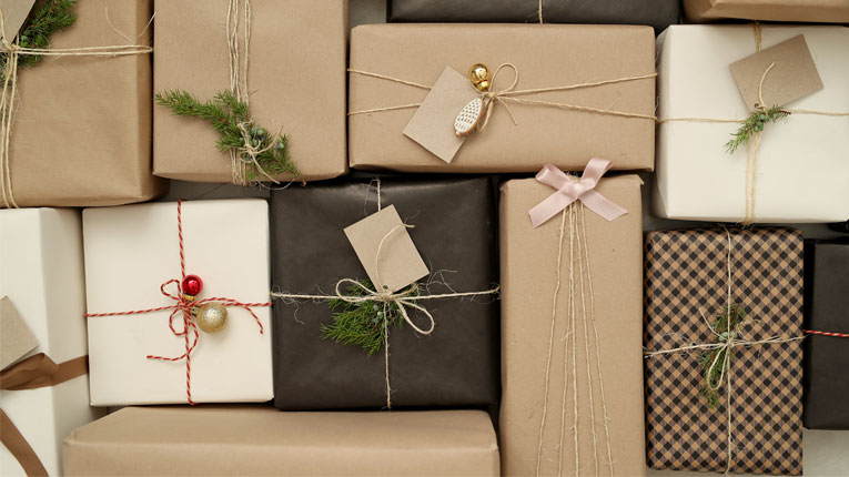 These-last-minute-gift-ideas-are-great-thoughtful-gifts-everyone-will-love.
